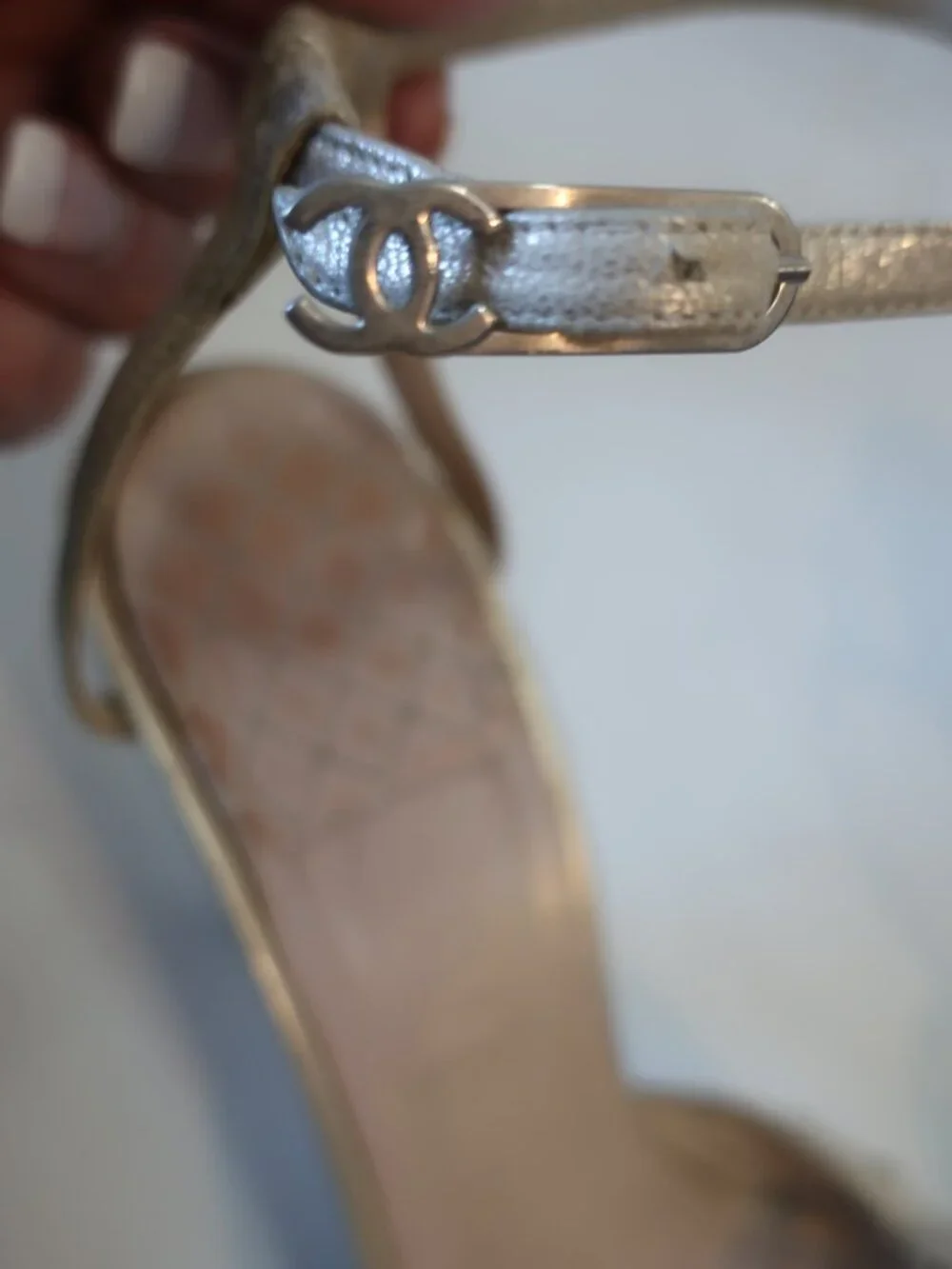 Women Chanel Metallic Champagne Fishnet Leather Ankle Strap Heels 38 EUR/US 8 - Picture 5 of 13